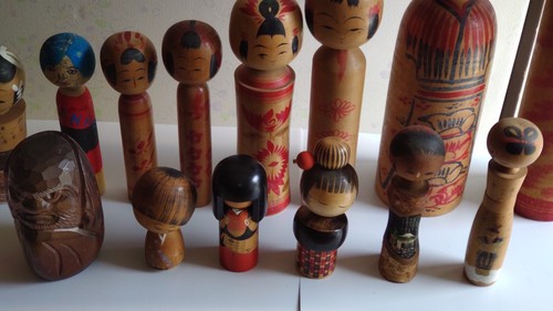 14 Set schöne & traditionelle Kokeshi Puppen u.a. Kyutato Ogura, alt gebraucht - Bild 2 von 23