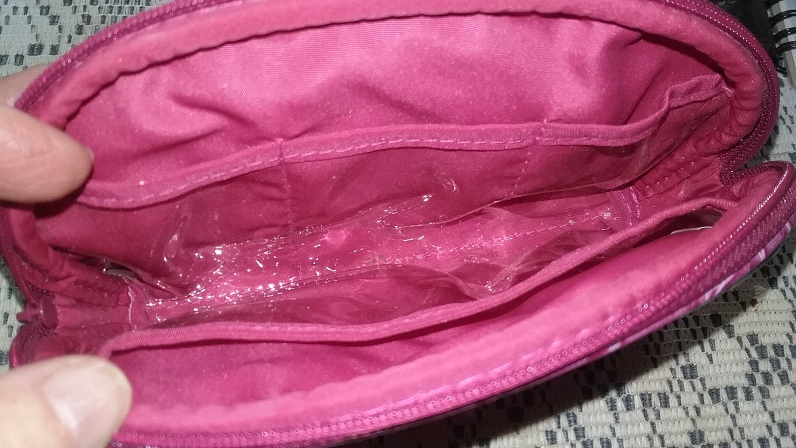 St Johns Bay pink mock croc patent satchel shoulder handbag 13"x9x4" & cosmetic - Picture 12 of 12