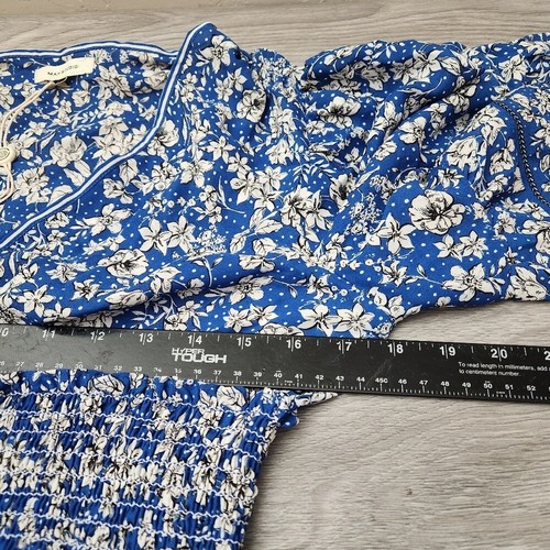 Max Studio Kleid blau weiß Gr. XS V-Ausschnitt gesmokt Taille Schlagärmel geblümt - Bild 3 von 15