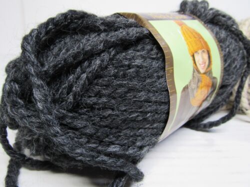 Lot of 2 Lion Brand Wool Ease Quick & Thick Yarn- Oatmeal 123 & Charcoal 149 - Picture 2 of 12