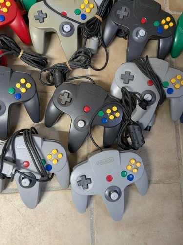 14x N64 Controller ORIGINAL Nintendo 64 I Bundle Konvolut Reseller 14 Stück - Bild 6 von 6