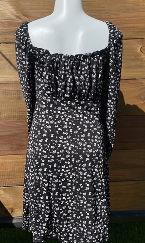 Cottage Stretch Off the Shoulder Long Sleeve Scooped Neck Black/White Dress XLg - Picture 5 of 10