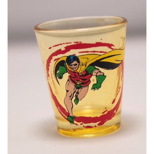 Rare Dc Yellow Glass Robin Shot Glass - Picture 3 of 3