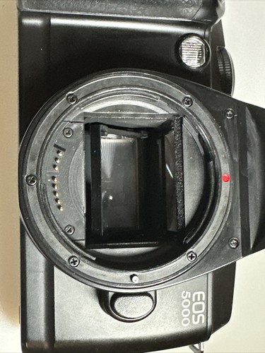 Canon EOS 5000 35mm SLR Film Camera Body Only fully working - Picture 12 of 13