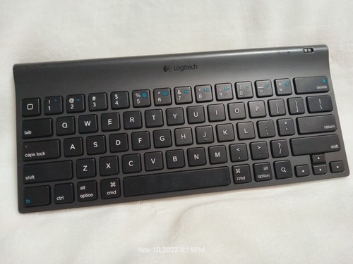 Logitech Y-R0021 820-003932 Bluetooth Kabellose Tablet Tastatur für iPad - Bild 3 von 8