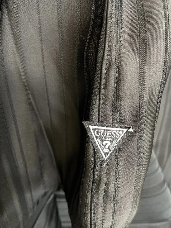 GUESS Mens Black STRIPE SLIM FIT Button-Down Dress Shirt SIZE L - Image 4 of 4