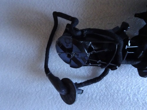 PORSCHE PANAMERA 2010 - 16 MIRROR BACE BRACKET 97073121900 - Picture 3 of 12
