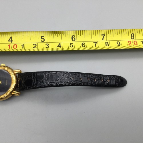 Réplica Reloj Mujer 28mm Hojas Doradas Correa Cuero Negro Batería Nueva - Imagen 14 de 15