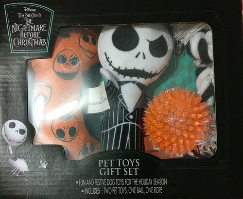 Disney Tim Burton's The Nightmare Before Christmas pet toys gift set toys ball  - Picture 1 of 2