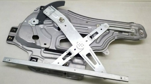 82406-26000 Hyundai Automotive Window Regulator Front Right  - Picture 3 of 3