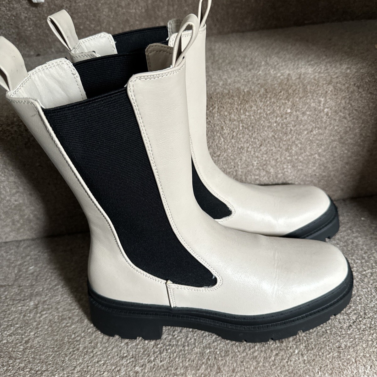 NEW Primark Cream Black Chunky Sole Chelsea Ankle BOOTS Wellies Size UK 5 EU 38