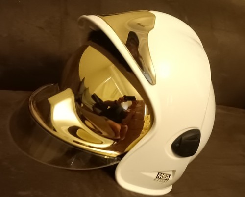 MSA Gallet Fire fighter Rescue Helmet. Worlds Best. RRP $1150 Display Stock - Picture 2 of 6