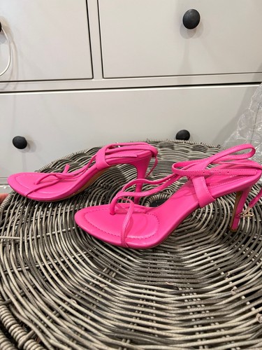 NEW Alexandre Birman Alicia 85 Sandal in Taffy Size 37 REVOLVE MSRP $525 - Picture 7 of 9