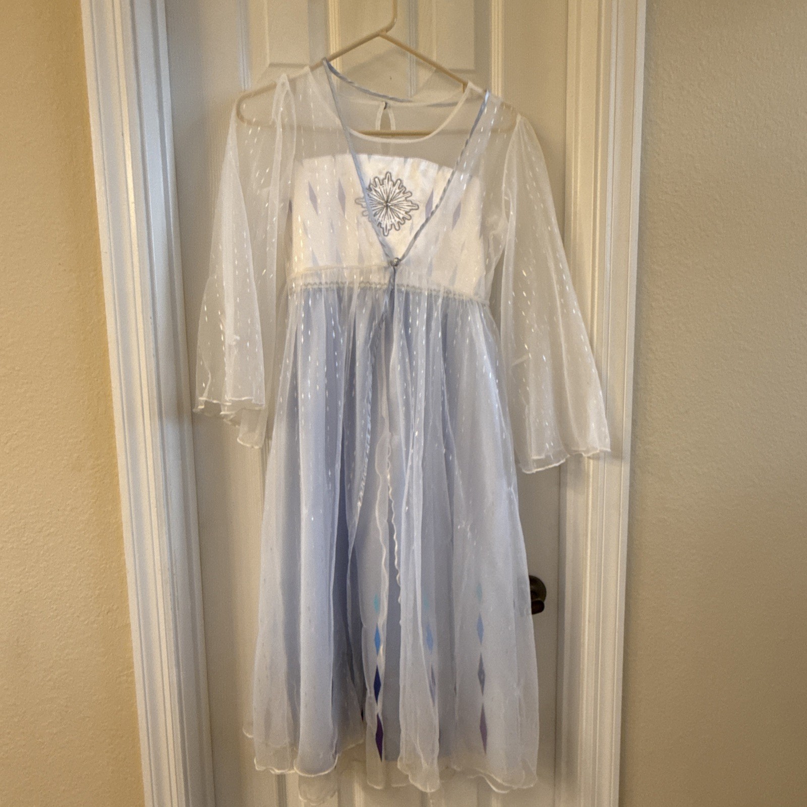 Picture 4 of 11