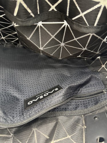 AUTH NWT $749 Bao Bao Issey Miyake PVC Prism Tote In Matte Black - Picture 12 of 22