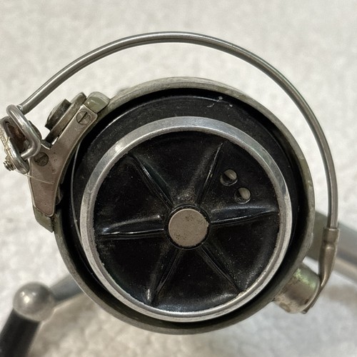 Vintage Staro 4758 Spinning Fishing Reel Swiss Made Not Working - Picture 6 of 6