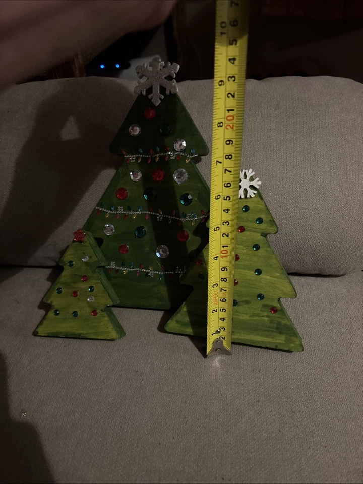 Juego de 3 decoraciones de árbol de Navidad de madera pintadas y decoradas hechas a mano Foto 4 de 4