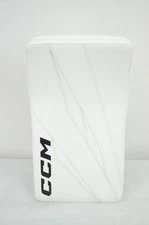CCM Axis XF Senior Goalie Blocker White (0822-4469)
