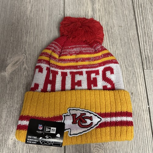 Kansas City Chiefs KC Pom Knit Logo Beanie Cap Hat Football Stripes New Era Men - Picture 1 of 3