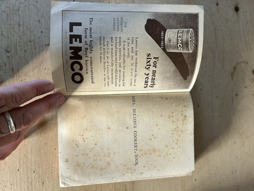 Mrs Beeton’s Cookery Book 1923 with Colour Plates and Illustrations Antiquarian - Foto 5 di 6