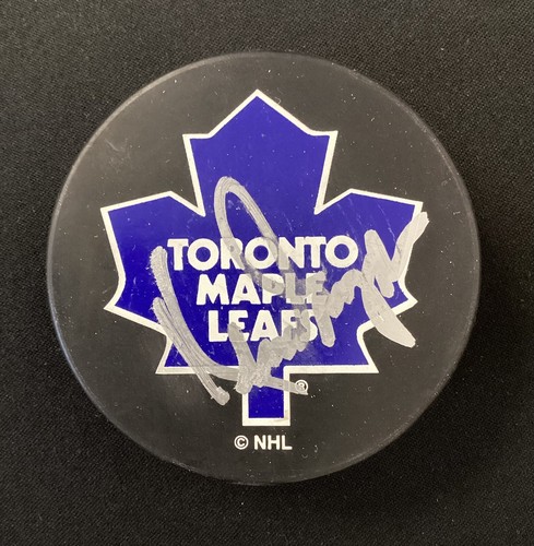Ken Dryden Signed Puck Toronto Maple Leafs Goaltender Hockey Autograph HOF JSA - Foto 1 di 6
