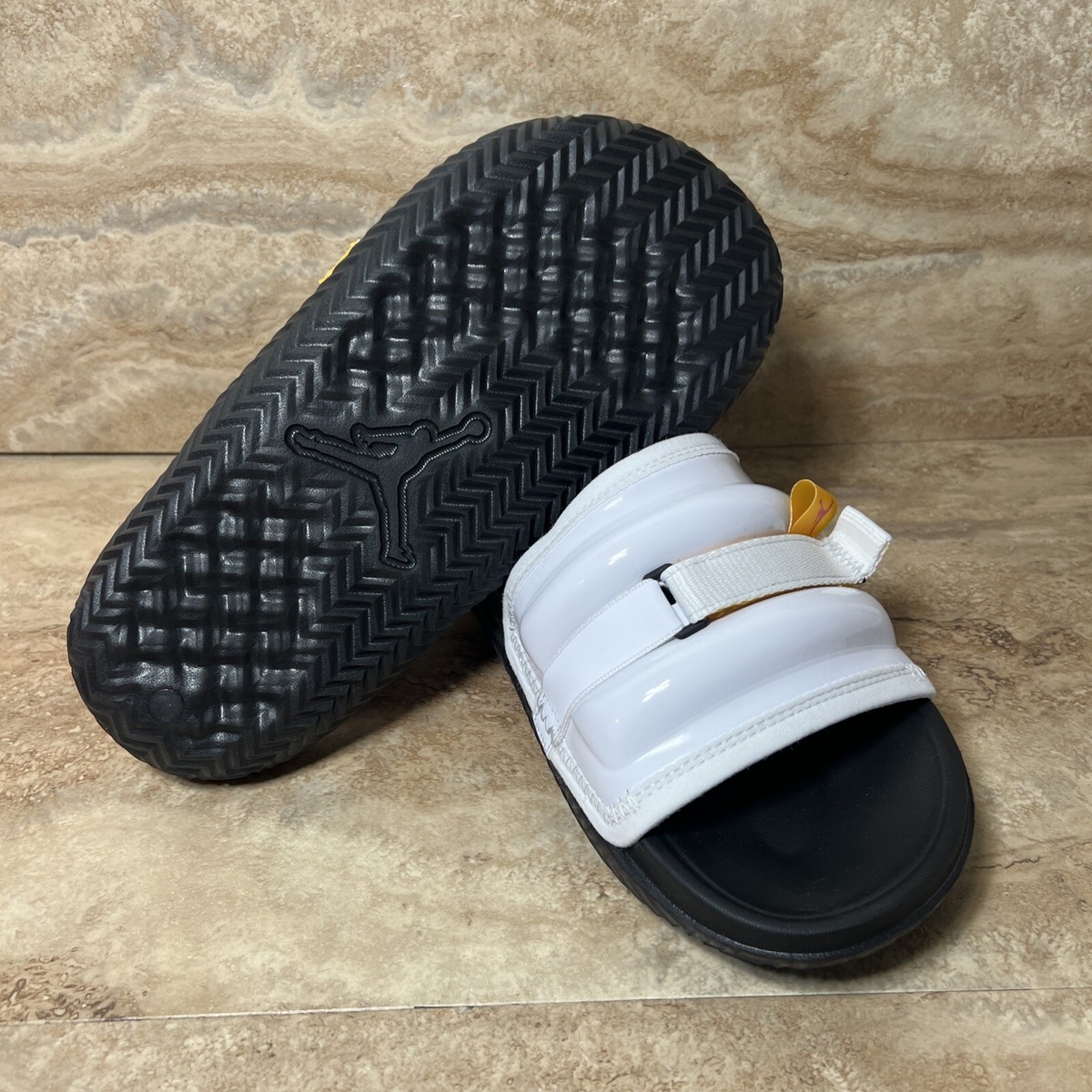 Nike Jordan Super Play Black White Yellow Slides Mens Size 8 Nike Jordan Super Play Black White Yellow Slides Mens Size 8