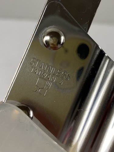 Pampered Chef Stainless Crinkle Fry/Vegetable Cutter 1063 Curved Blade w/Cover - Picture 6 of 6