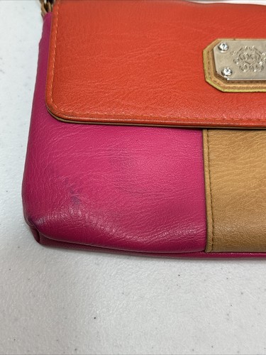 Jessica Simpson Wristlet Clutch Metal Logo Pink Orange Tan Snap Zip Credit Card - Picture 2 of 10