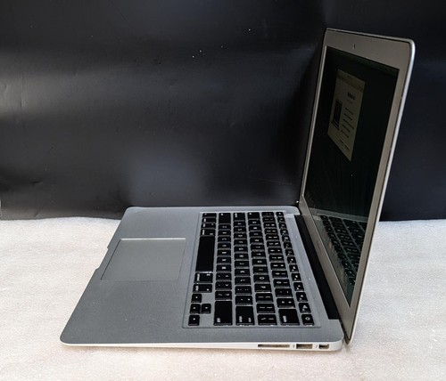 MacBook Air ( 13-inch, Early 2014) 1.4 GHz Intel Core i5 - 500GB 4GB - Picture 6 of 19