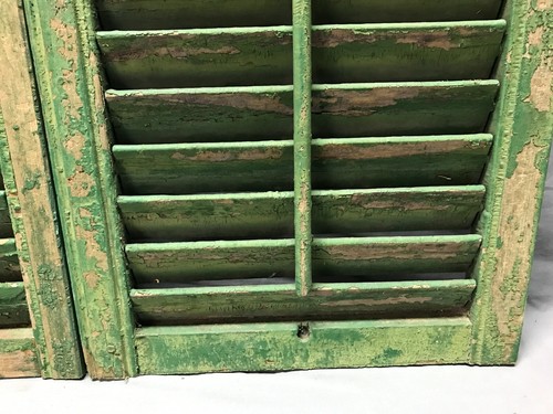 Pair VTG Distressed Small 15x20 Antique House Wood Window Shutters Old 622-24B - Picture 12 of 16