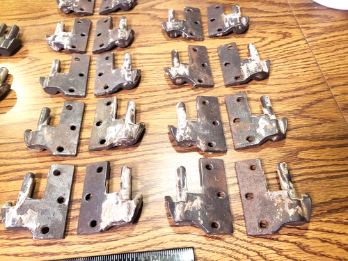 Lot of 26 MATCHING Vintage Cast Iron Shutter Hinges Hardware Parts, SEE PICS !!! - Picture 9 of 11