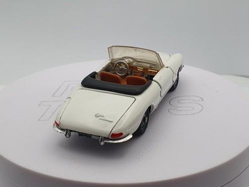 Alfa Romeo Duetto 1 Serie Mebetoys 1/43 - Picture 2 of 2