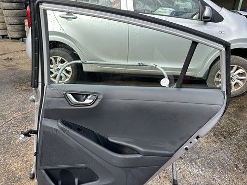 HYUNDAI IONIQ MK1 OS 2017-2022 TÜRSCHALE FAHRERSEITE HINTEN SILBER T8S CODE - Bild 14 von 18