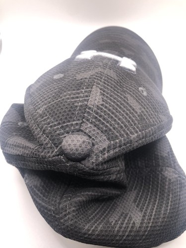 Under Armour Gray Black Fitted UA Classic Fit Youth S/M - Picture 6 of 7