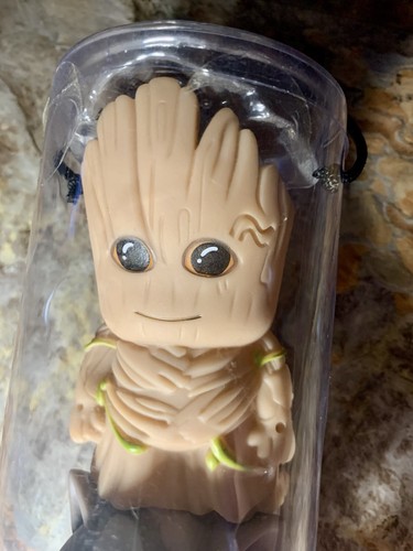 GUARDIANES DE LA GALAXIA Juguetes Squirter-Cohete y Groot Vendido Exclusivamente @Walgreens - Imagen 2 de 12
