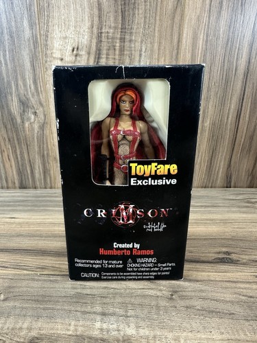 Toyfare Exclusive Crimson Scarlet of the Red Hoods Cliffhanger Comics Neu im Karton