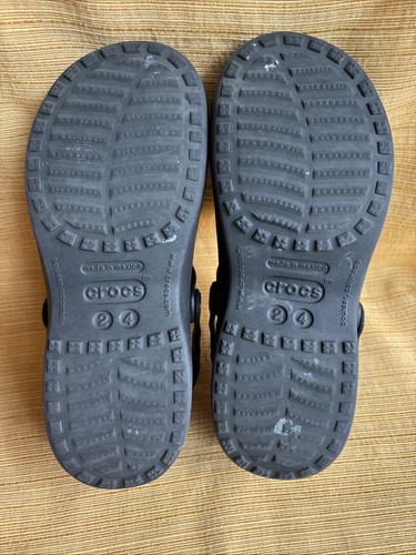 Zapatos sandalias Mary Jane negros Crocs Karin para niños grandes talla 2 Y para mujer 4 - Imagen 7 de 8