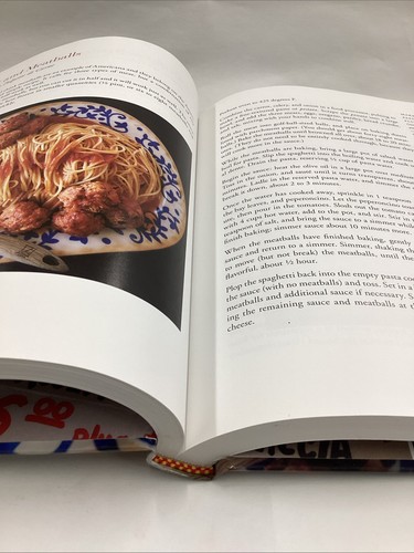 Lidia's Italy in America, SIGNED by Lidia Matticchio Bastianich 1st ED 2011 - Foto 9 di 13