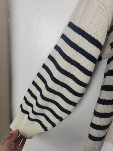Zara Women's Sz. XL Black & White Oversized Long Sleeve Crew Neck Sweater - Picture 6 of 6