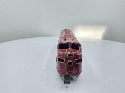TRIX N Scale Unpowered DUMMY Unlettered Diesel Locomotive - Picture 2 of 10