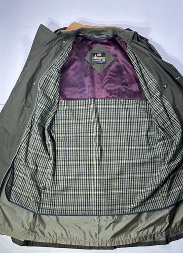 Gabardina vintage London Fog Towne para hombre 44 larga verde oliva doble botonadura - Imagen 8 de 8