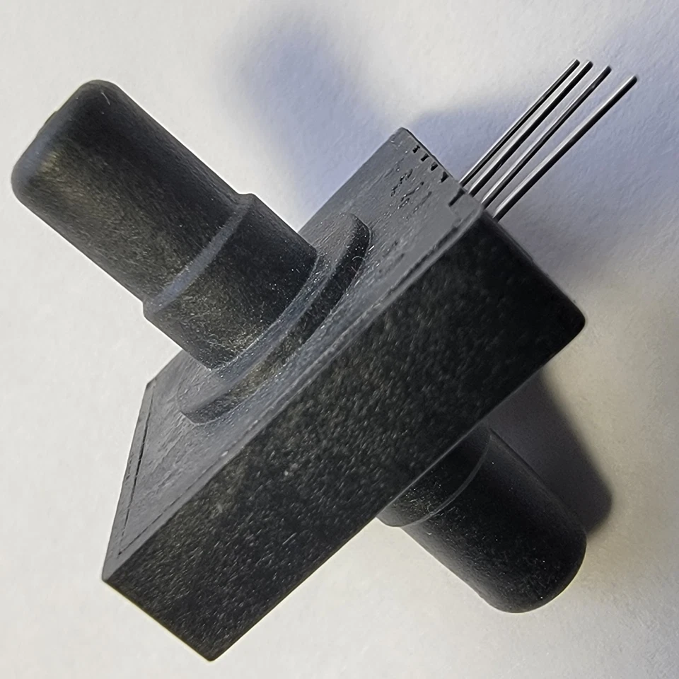 Board Mount Pressure Sensor 0inH2O to 14inH2O Differential 176pc14hd2 (0001001) - Image 4 of 4