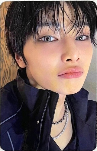 STRAY KIDS The 4th Album KARMA Compact Ver. Official Photocard PC - Picture 9 of 36