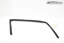2022-2024 HYUNDAI TUCSON FRONT RIGHT DOOR WINDOW GLASS RUN CHANNEL SEAL OEM