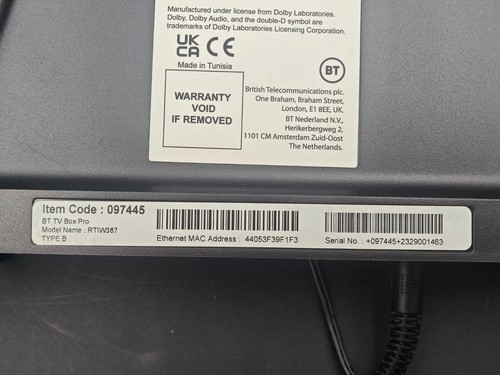 BT/EE TV Box Pro 1TB 4K Wireless Freeview TV Box (RTIW387) PSU + Remote + Cables - Picture 6 of 7