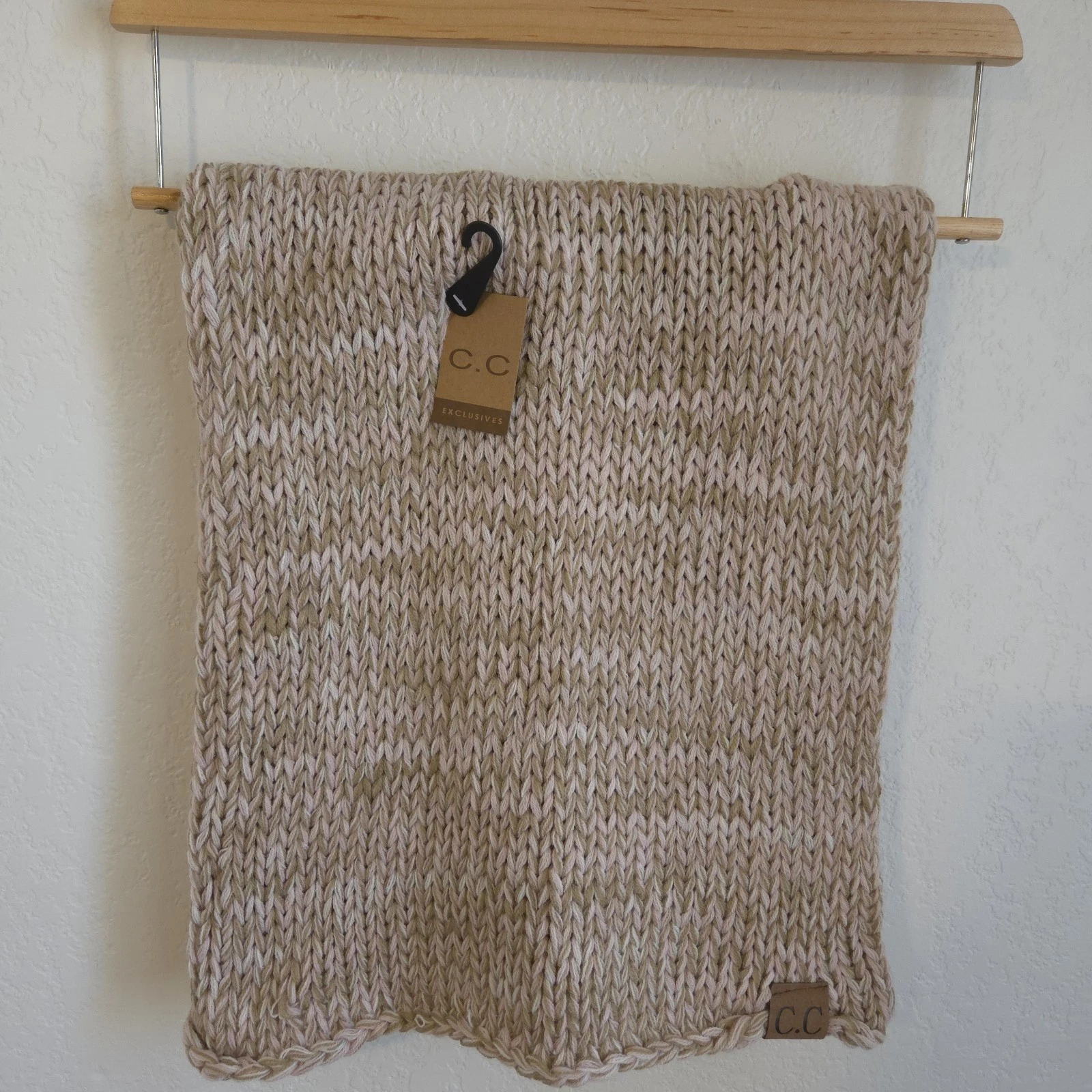CC Exclusives Cream Pink Neck Warmer Scarf Soft Double Layer Knit Loop