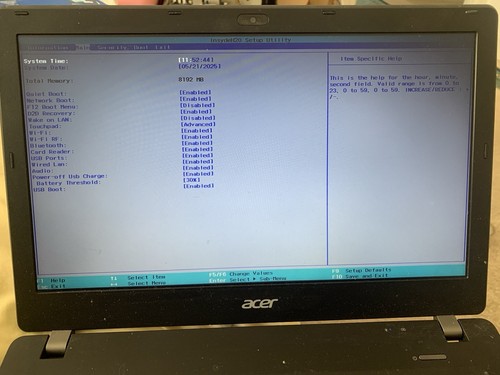 Acer P236 Laptop Computer - Picture 3 of 8