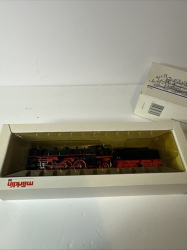 Märklin HO 3318 Steam Locomotive with Tender BR 18 DB - Picture 16 of 16