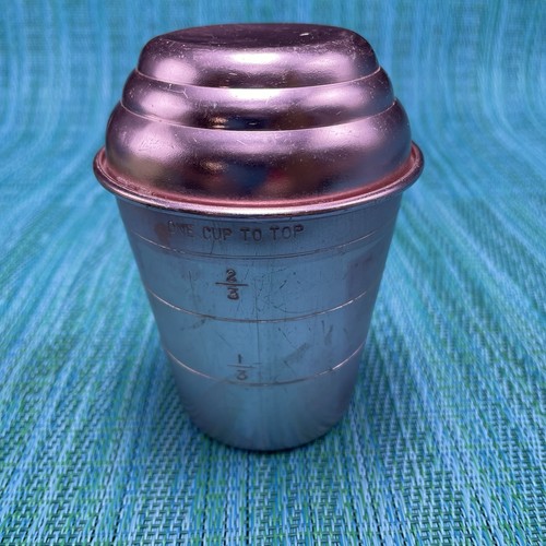 Aluminum Gravy Shaker 1 Cup Measuring Container w Lid Copper Tone Aluminum Vtg - Picture 9 of 9