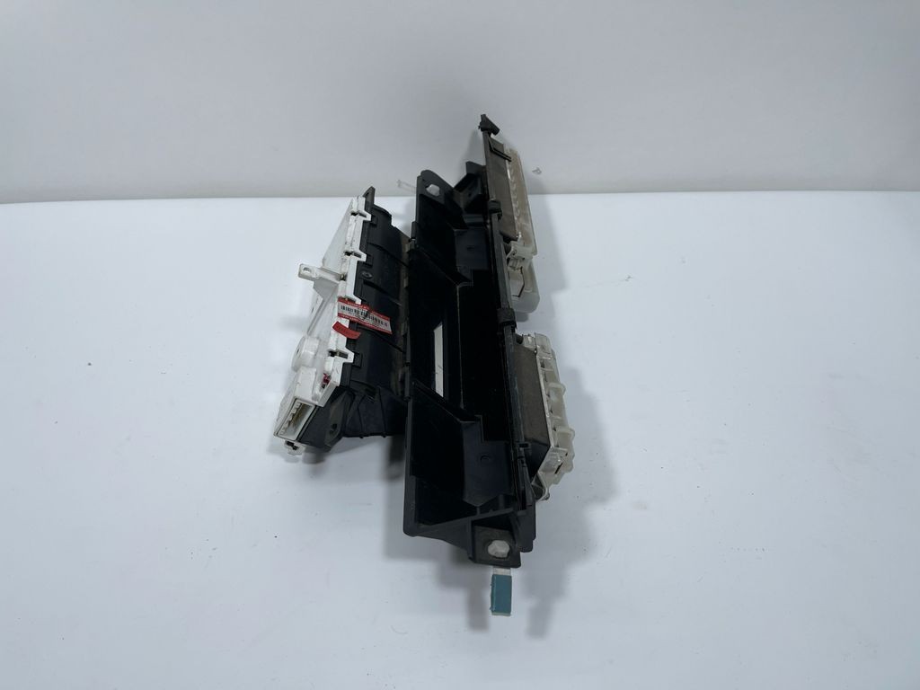 Picture 5 of 9